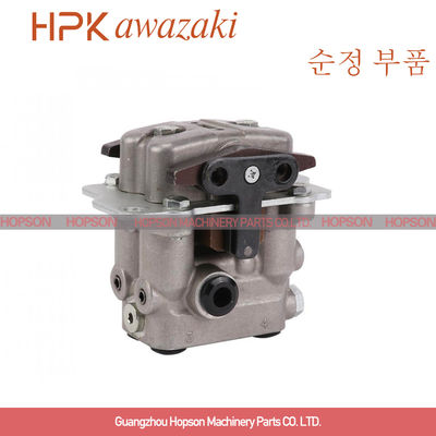 7021601540 Ayak Pedalı Vana, PC200 PC220 Komatsu Ekskavatör Yedek Parçaları